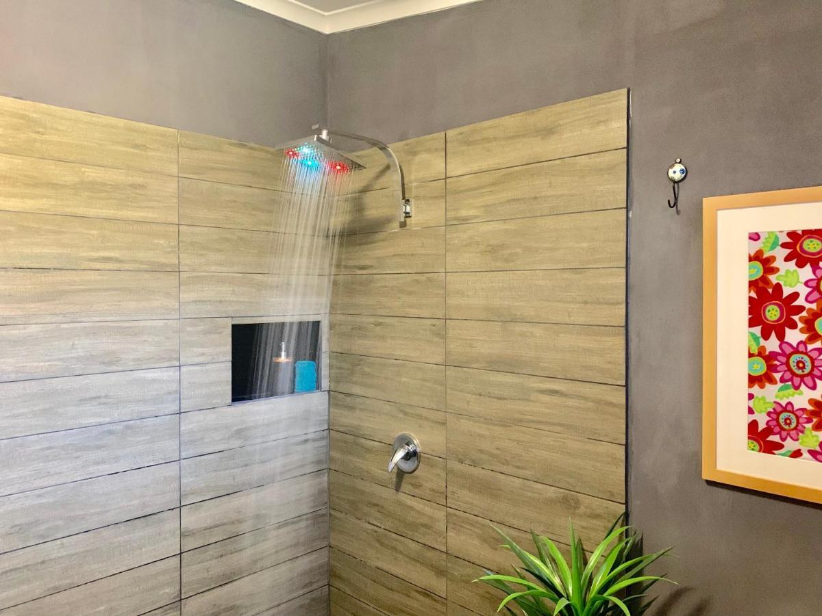 Couple'S Luxury Resort Spa Retreat Cowes Extérieur photo
